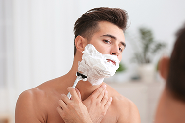 Rasage et soins après-rasage